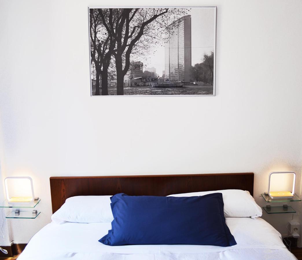 Room Inn Милано Екстериор снимка